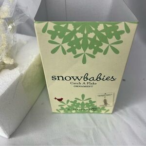 2012 Snowbabies Department 56 "Catch A Flake" Ornamnet Retired